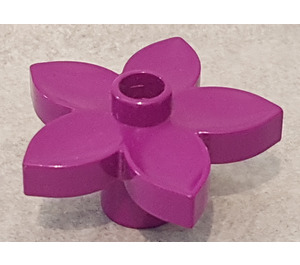 Duplo Dark Purple Flower with 5 Angular Petals (6510 / 52639)