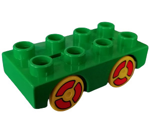 Duplo Green Car Base 2 x 4 with Patterned Wheels (31202)