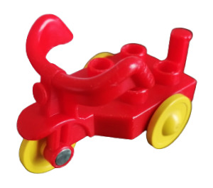 Duplo Rød Tricycle med Gul Hjul (31189)