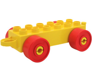 Duplo Geel Auto Chassis 2 x 6 met Rood Wielen (Gesloten trekhaak)