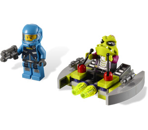 LEGO Alien Striker Set 7049