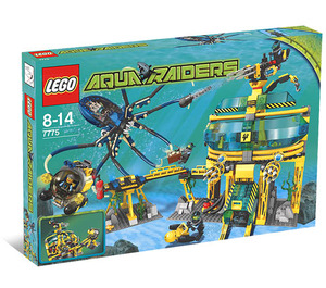 LEGO Aquabase Invasion Set 7775 Packaging