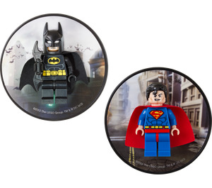 LEGO Batman and Superman magnets (5002826)