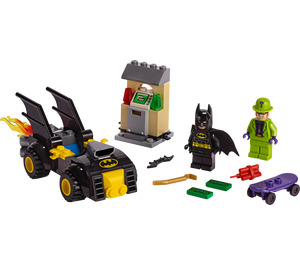 LEGO Batman vs. The Riddler Robbery 76137