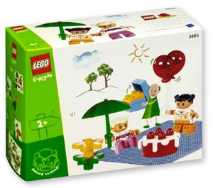 LEGO Birthday Party 3605-2 Packaging