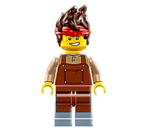 LEGO Blacksmith Kai Minifigure