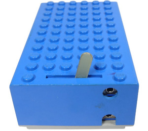 LEGO Blue Battery Box 4.5V 6 x 11 x 3 Type 1 for 1 pin connectors and bottom plugs