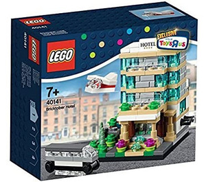 LEGO Bricktober Hotel Set 40141 Packaging
