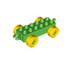 LEGO Vert clair Duplo Auto Châssis 2 x 6 avec Jaune roues (Attelage ouvert moderne) (10715 / 14639)