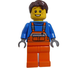 LEGO Brun Hår, Freckles, Open Smile med Orange Overall med Straps Minifigur