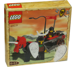 LEGO Bulls' Attack Wagon Set 4819 Packaging