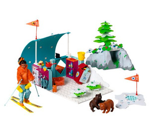 LEGO Carla's Winter Camp Set 3148