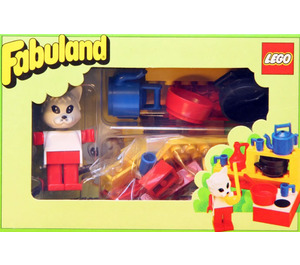 LEGO Catherine Cat in her Kitchen 3795