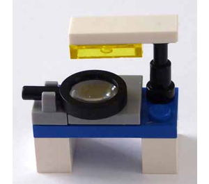 LEGO City Advent Calendar Set 7553-1 Subset Day 14 - Forensic Lab