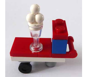 LEGO City Advent Calendar Set 7724-1 Subset Day 6 - Ice Cream Cart and Sundae