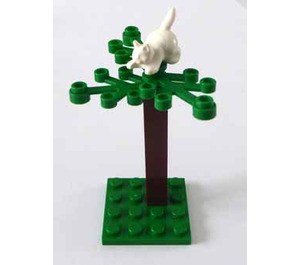 LEGO City Advent Calendar Set 7724-1 Subset Day 8 - Kitten in a Tree