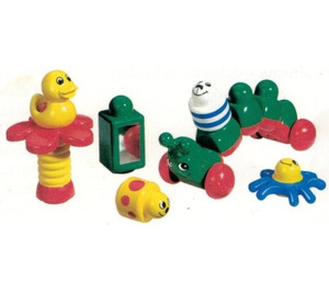 레고 Clarence Caterpillar and Friends Gift Set 2021