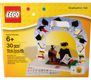LEGO Classic Minifigure Graduation Set (850935) Packaging