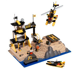 LEGO Coast Watch HQ Set 7047