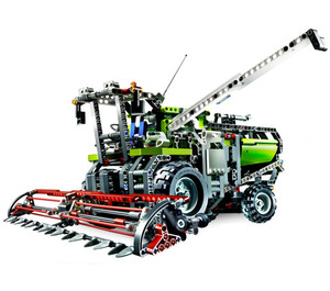 LEGO Combine Harvester 8274