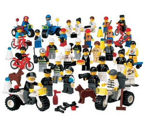 LEGO Community Workers Set 9247-2
