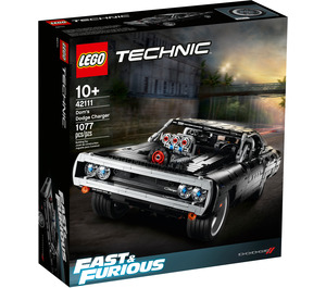 LEGO Dom's Dodge Charger Set 42111 Packaging