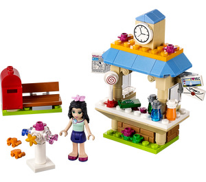 LEGO Emma's Tourist Kiosk Set 41098