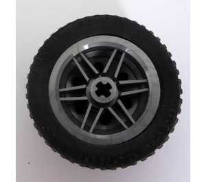 LEGO Plochá stříbrná Wheel Rim Ø30 x 20 with No Pinholes, with Reinforced Rim with Tire, Low Profile, Wide Ø43.2 X 22 ZR