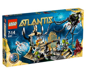 LEGO Gateway of the Squid Set 8061 Packaging