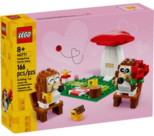LEGO Hedgehog Picnic Date Set 40711 Packaging