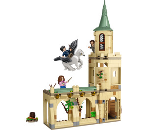 LEGO Hogwarts Courtyard: Sirius's Rescue 76401