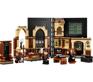 LEGO Hogwarts Moment: Defence Against the Dark Arts Class Set 76397