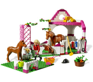 LEGO Horse Stable 7585