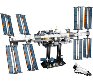 레고 International Space Station 21321