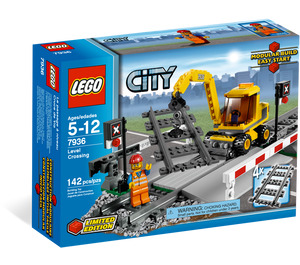 LEGO Level Crossing Set 7936 Packaging