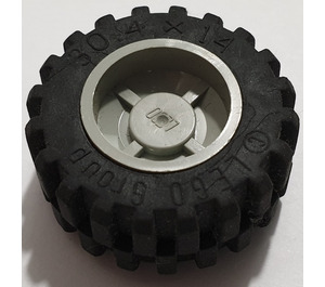 LEGO Hellgrau Wheel Hub 14.8 x 16.8 with Centre Groove with Black Tire 30.4 x 14