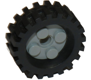 LEGO Lichtgrijs Wheel Rim 10 x 17.4 with 4 Studs and Technic Peghole with Tire 30 x 10.5 with Ridges Inside