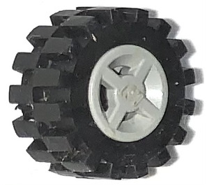 LEGO Grigio chiaro Wheel Rim Ø8 x 6.4 without Side Notch with Small Tire with Offset Tread (without Band Around Center of Tread) (73420)