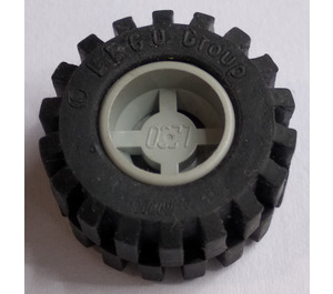 LEGO Světle šedá Wheel Rim Wide Ø11 x 12 with Notched Hole with Tire 21mm D. x 12mm - Offset Tread Small Wide with Bevelled Tread Edge