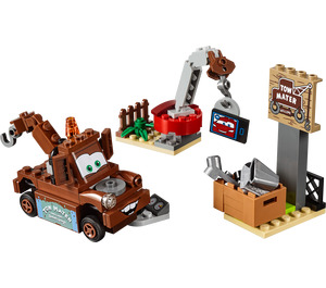 LEGO Mater's Junkyard Set 10733