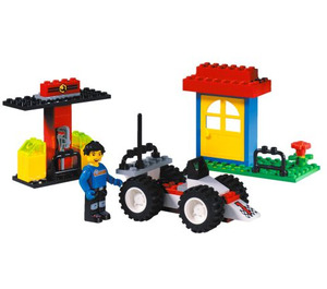 LEGO Max's Pitstop 4173