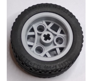 LEGO Medium Stone Gray Wheel Rim Ø30 x 20 with 3 Pin Holes with Tire, Low Profile, Wide Ø43.2 X 22 ZR
