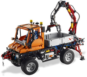 LEGO Mercedes-Benz Unimog U 400 Set 8110