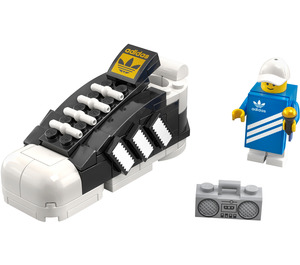 LEGO Mini Adidas Originals Superstar 40486