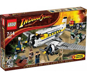 LEGO Peril in Peru Set 7628 Packaging