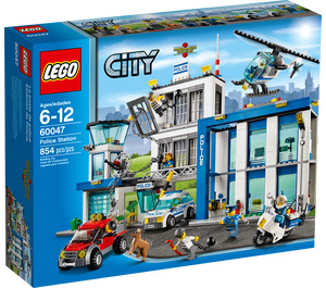 LEGO Polizei Station 60047 Packaging