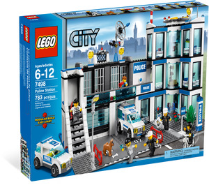 LEGO Polizei Station 7498 Packaging