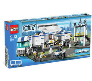 LEGO Polizei Truck 7743 Packaging