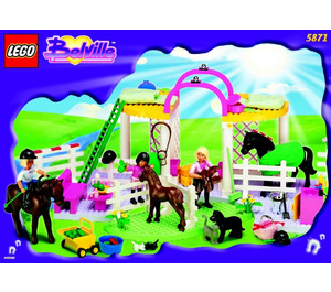 LEGO Riding Stables Set 5871