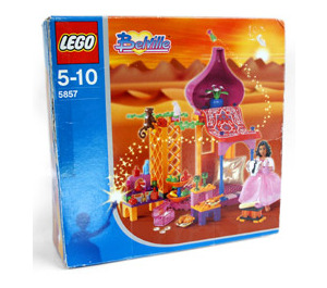 LEGO Safran's Amazing Bazaar 5857 Packaging